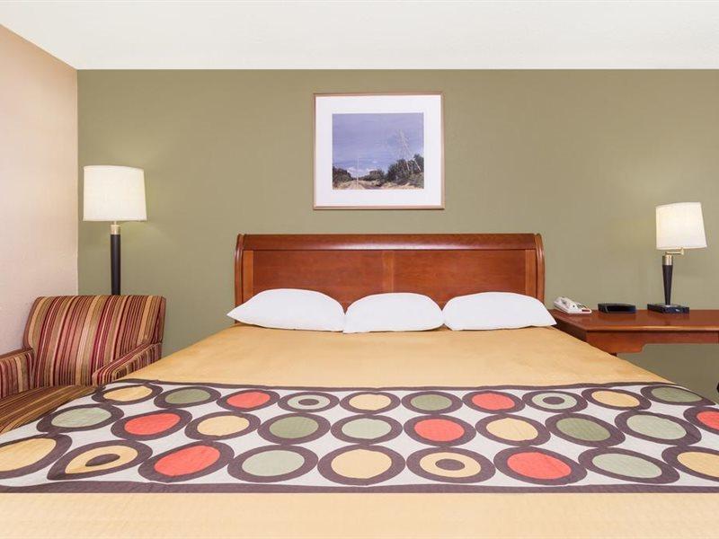 Super 8 By Wyndham Augusta Ft Eisenhower Area מראה חיצוני תמונה