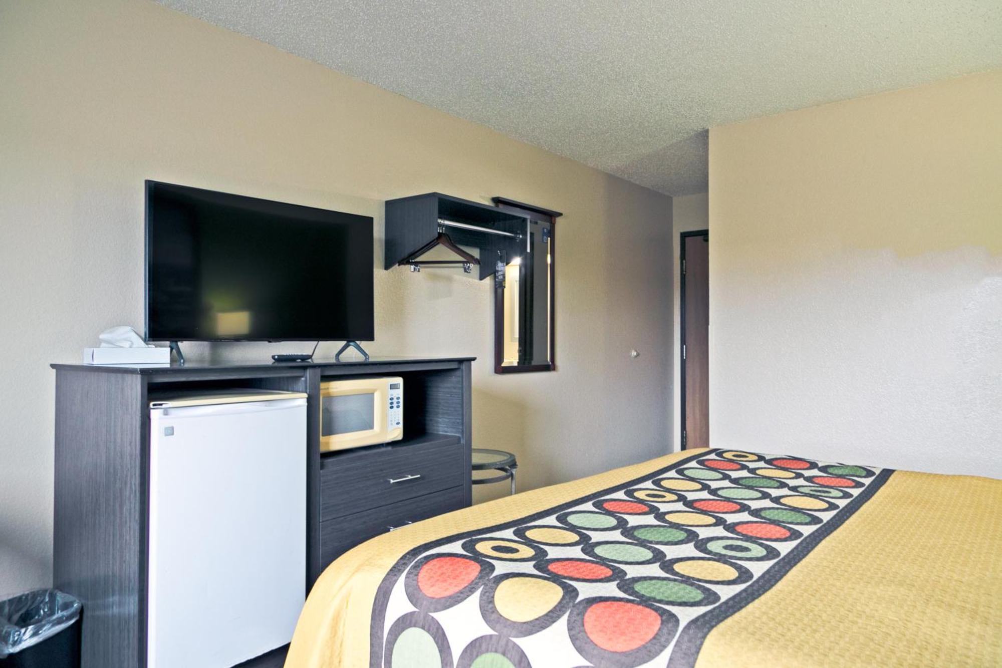 Super 8 By Wyndham Augusta Ft Eisenhower Area מראה חיצוני תמונה